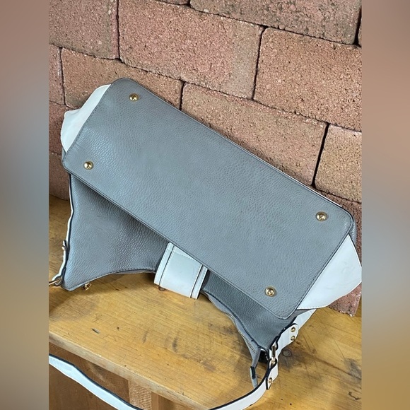 Mia K. Collection Shoulder Bag Gray White Faux Leather Tote Purse - Picture 7 of 8
